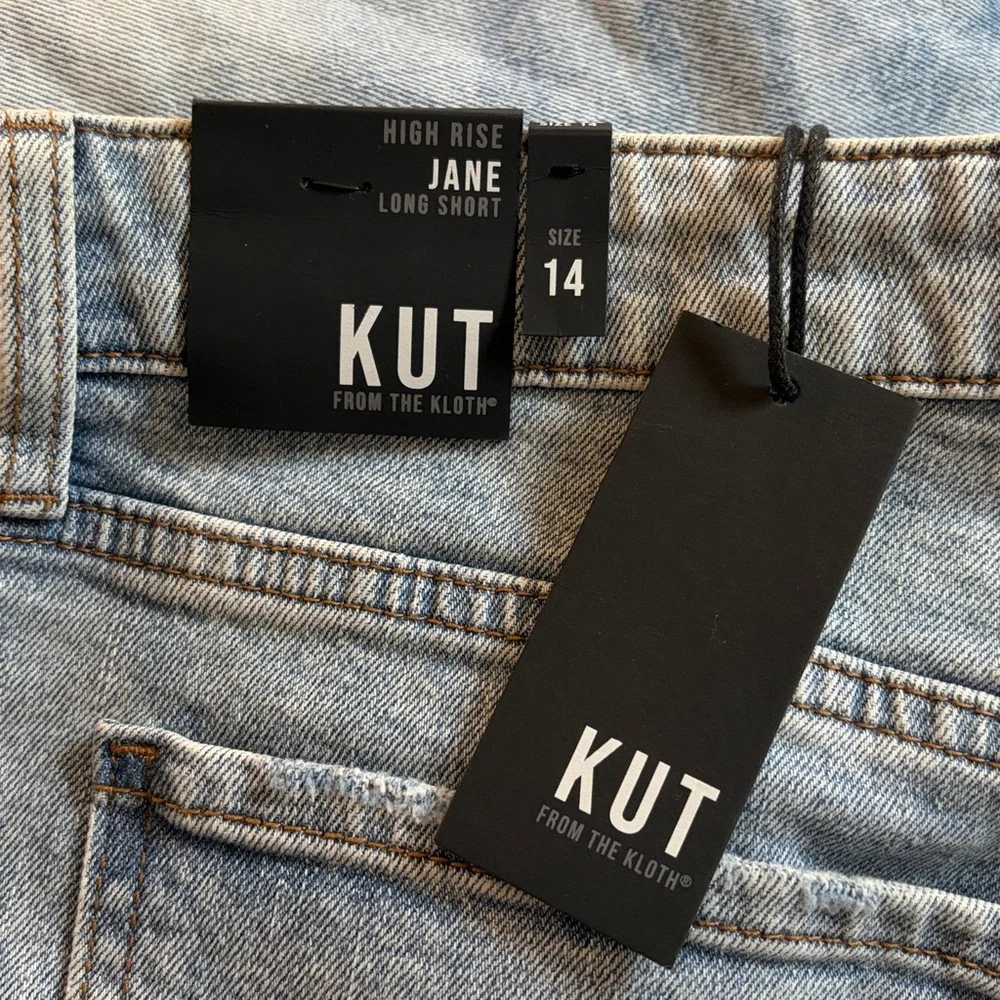 Kut From the Kloth High Rise Jane Long Short Size 14 Denim Jean Blue‎ Distressed - Picture 7 of 8